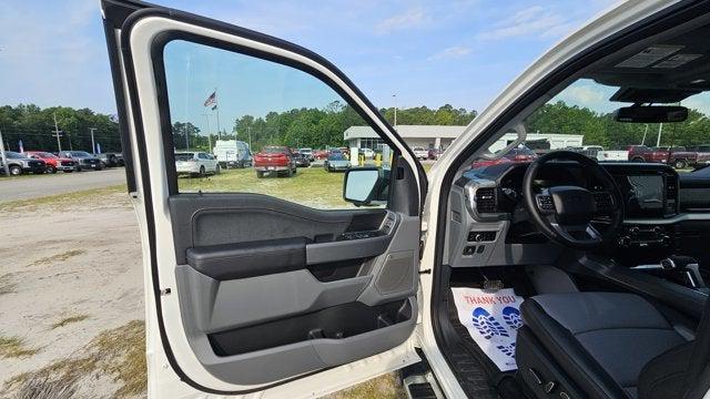 new 2025 Ford F-150 car, priced at $75,670