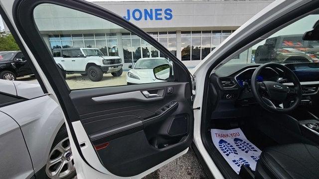 new 2025 Ford Escape car, priced at $37,459