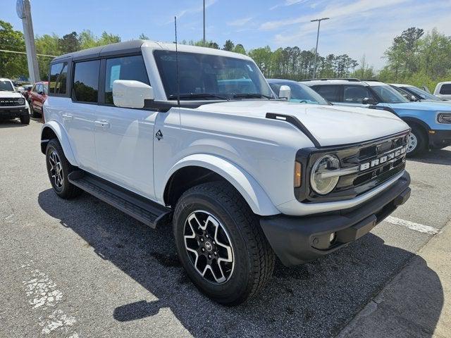 new 2025 Ford Bronco car, priced at $53,495
