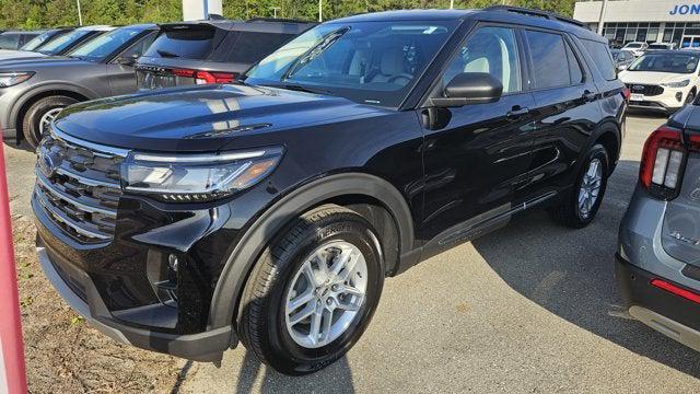 new 2025 Ford Explorer car, priced at $43,765