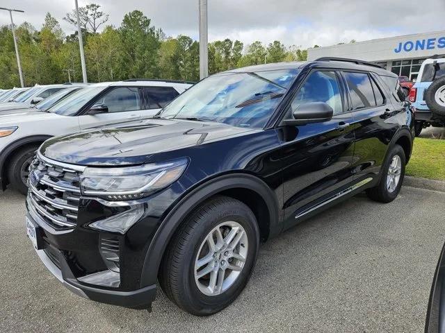 new 2025 Ford Explorer car, priced at $42,550