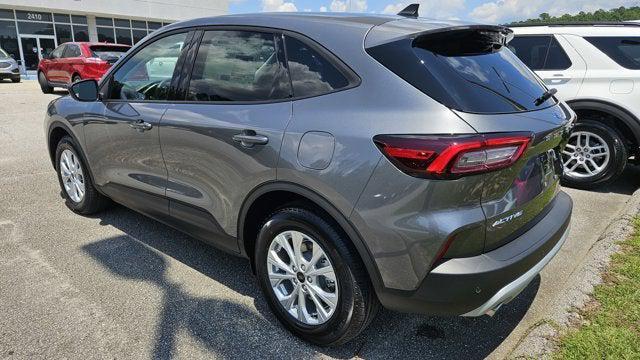 new 2025 Ford Escape car, priced at $32,845