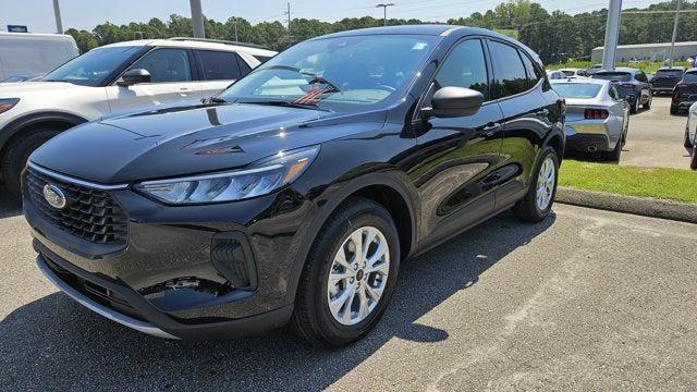 new 2025 Ford Escape car, priced at $33,000