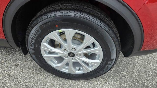 new 2025 Ford Escape car, priced at $33,990