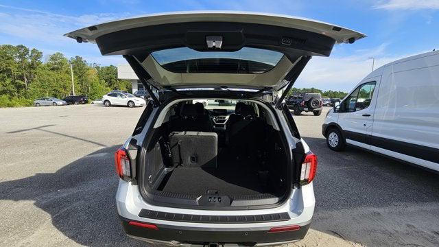 new 2025 Ford Explorer car, priced at $44,165