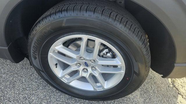 new 2025 Ford Explorer car, priced at $44,165