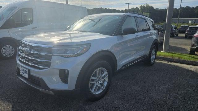 new 2025 Ford Explorer car, priced at $44,165