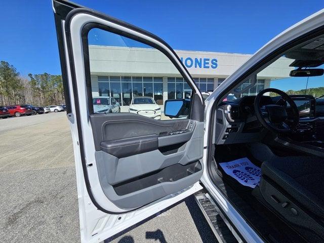 new 2025 Ford F-150 car, priced at $53,885