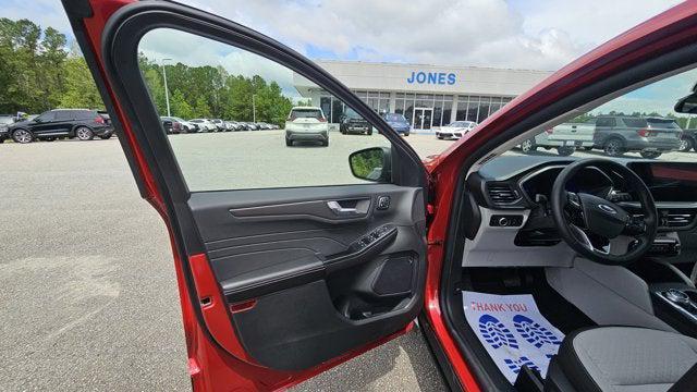 new 2025 Ford Escape car, priced at $36,220