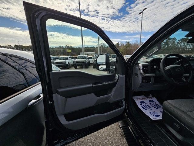 new 2025 Ford F-250 car, priced at $63,385