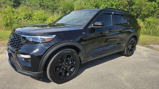 used 2024 Ford Explorer car