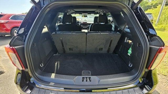 used 2024 Ford Explorer car