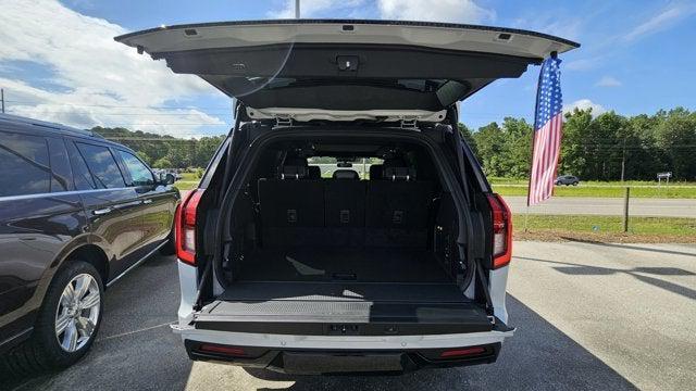 new 2025 Ford Expedition car, priced at $86,210