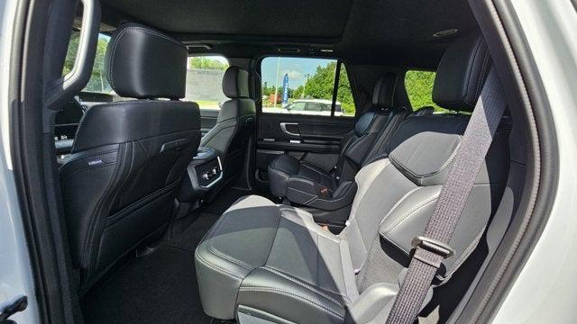 new 2025 Ford Expedition car, priced at $86,210