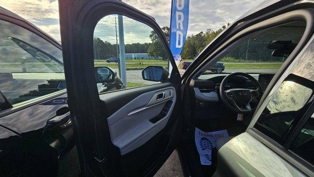 new 2025 Ford Explorer car, priced at $44,165