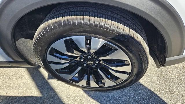 new 2025 Ford Explorer car, priced at $57,560