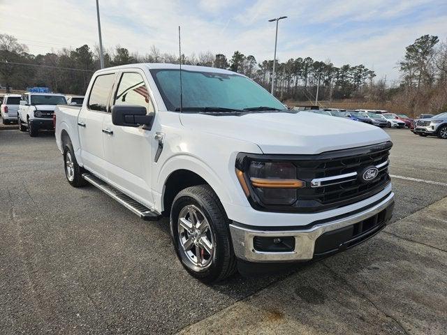 new 2025 Ford F-150 car, priced at $49,009