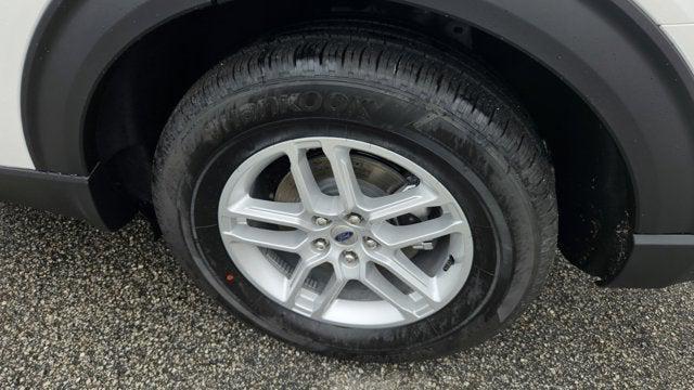 new 2025 Ford Explorer car, priced at $44,960