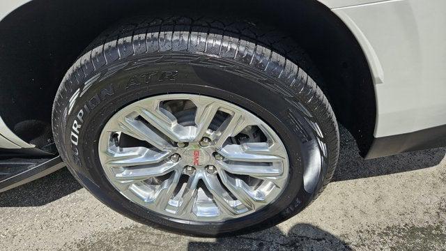 used 2023 GMC Yukon car, priced at $62,999