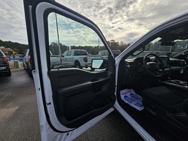 new 2024 Ford F-150 car, priced at $43,450