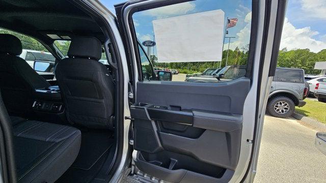 new 2025 Ford F-150 car, priced at $45,295