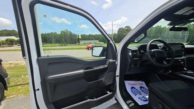 new 2025 Ford F-150 car, priced at $41,545