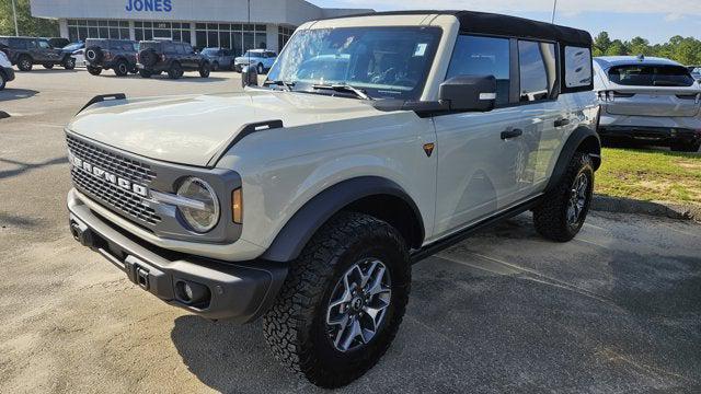 new 2025 Ford Bronco car, priced at $60,215