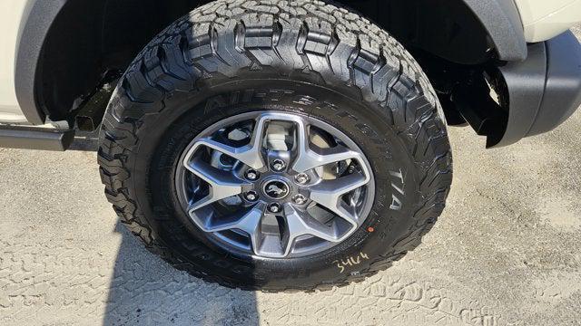 new 2025 Ford Bronco car, priced at $60,215