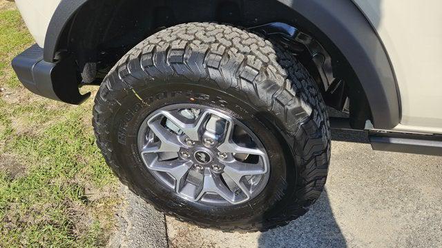 new 2025 Ford Bronco car, priced at $60,215
