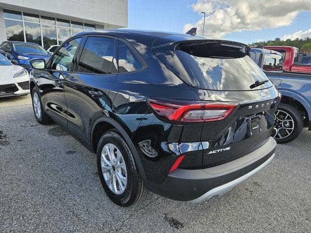 new 2025 Ford Escape car, priced at $29,567