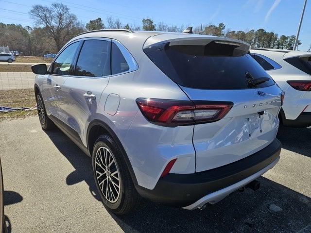 new 2025 Ford Escape car, priced at $37,903