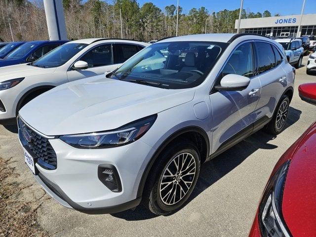 new 2025 Ford Escape car, priced at $37,903