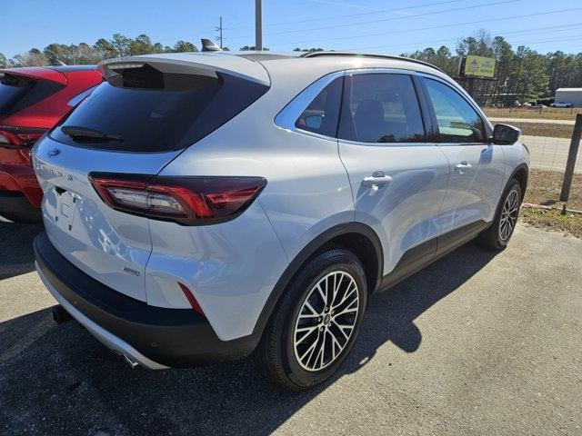 new 2025 Ford Escape car, priced at $37,903
