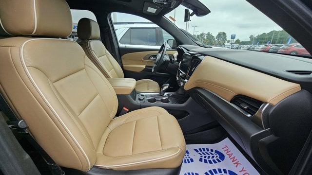 used 2023 Chevrolet Traverse car, priced at $38,999