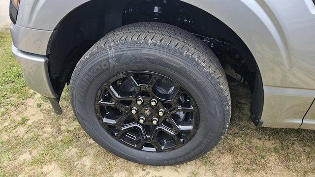 new 2025 Ford F-150 car, priced at $45,295