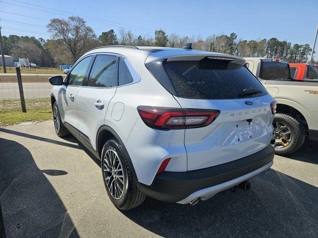 new 2025 Ford Escape car, priced at $33,693