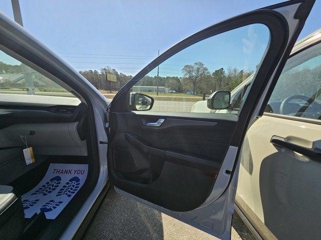 new 2025 Ford Escape car, priced at $33,693