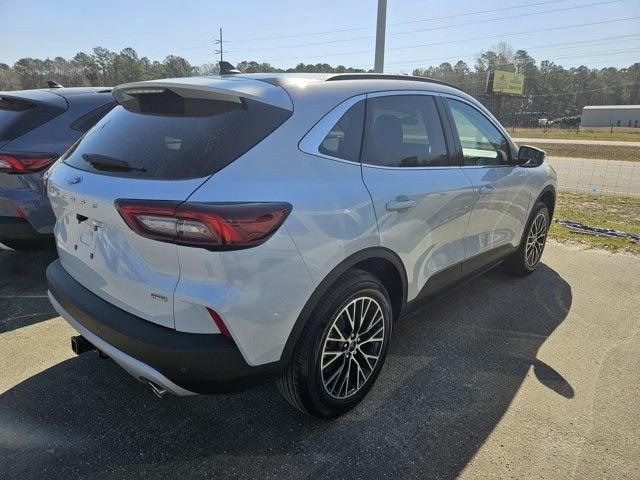 new 2025 Ford Escape car, priced at $33,693