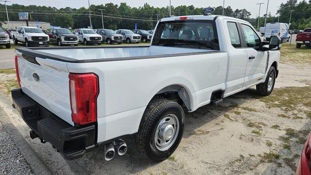 new 2025 Ford F-350 car, priced at $62,180