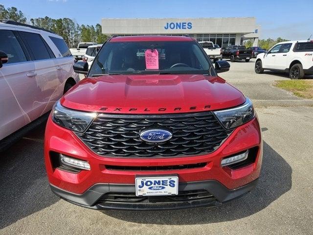 used 2022 Ford Explorer car, priced at $45,999