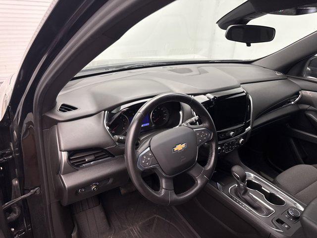 used 2022 Chevrolet Traverse car, priced at $30,999