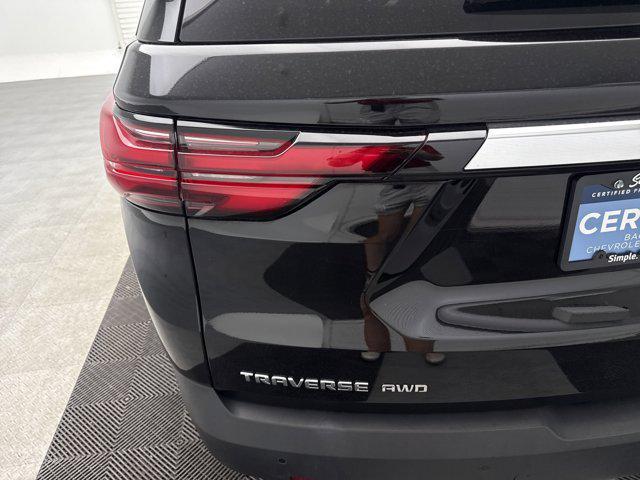 used 2022 Chevrolet Traverse car, priced at $30,999