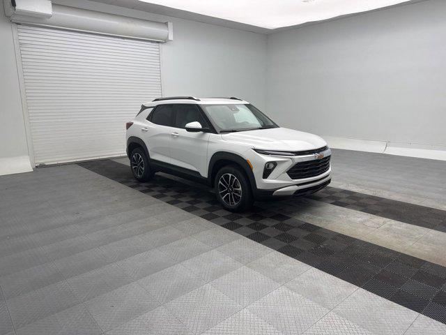 new 2025 Chevrolet TrailBlazer car, priced at $29,491