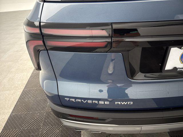 new 2025 Chevrolet Traverse car, priced at $46,310