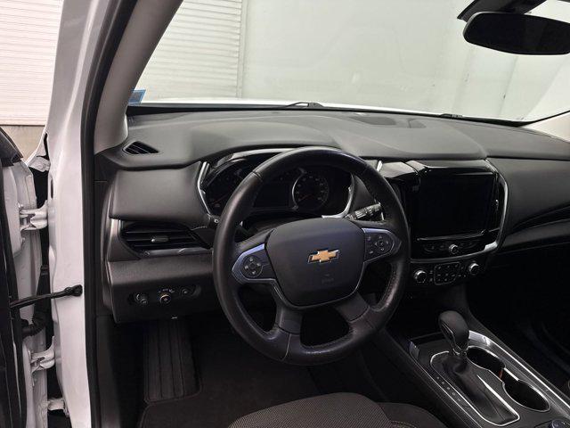 used 2021 Chevrolet Traverse car, priced at $25,696