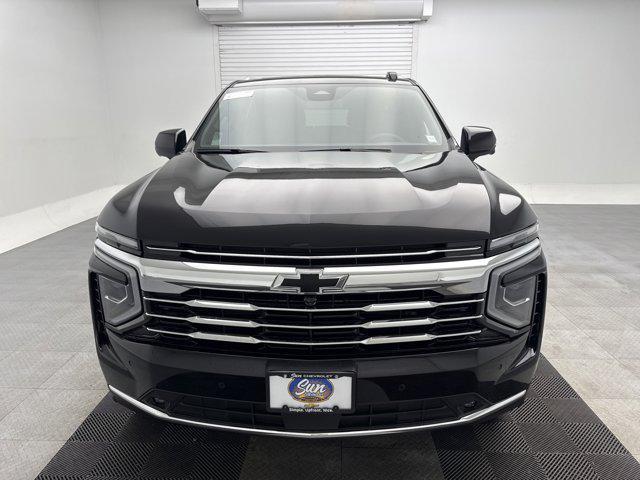 new 2025 Chevrolet Suburban car, priced at $77,075