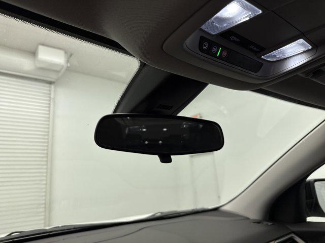 used 2022 GMC Acadia car, priced at $29,999