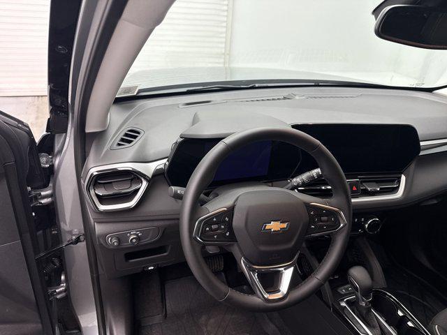new 2025 Chevrolet TrailBlazer car, priced at $28,591
