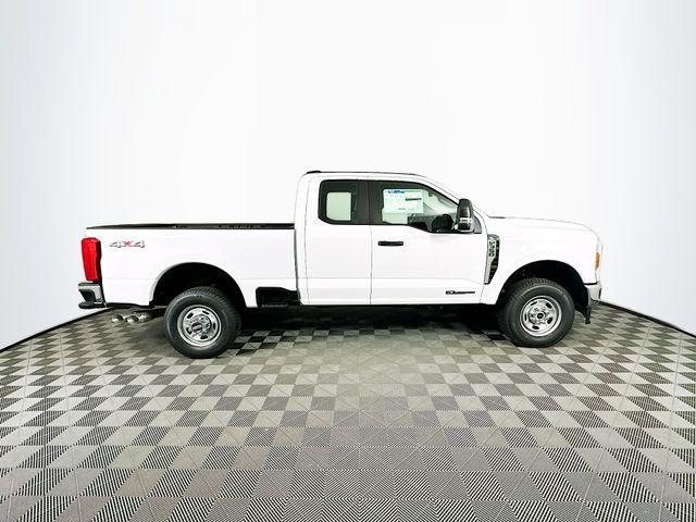 new 2024 Ford F-350 car, priced at $58,725