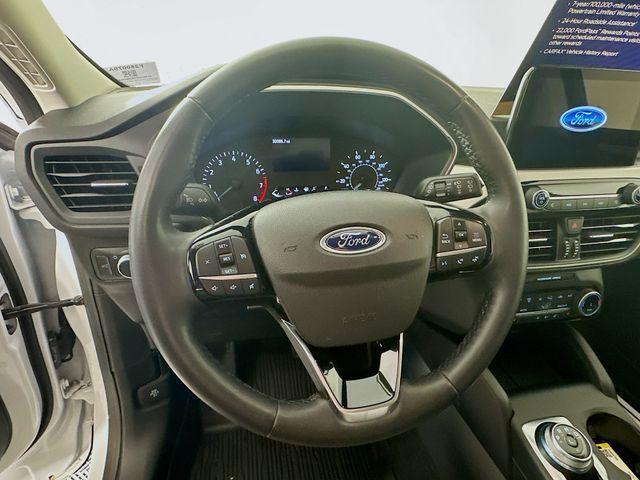 used 2022 Ford Escape car, priced at $21,894